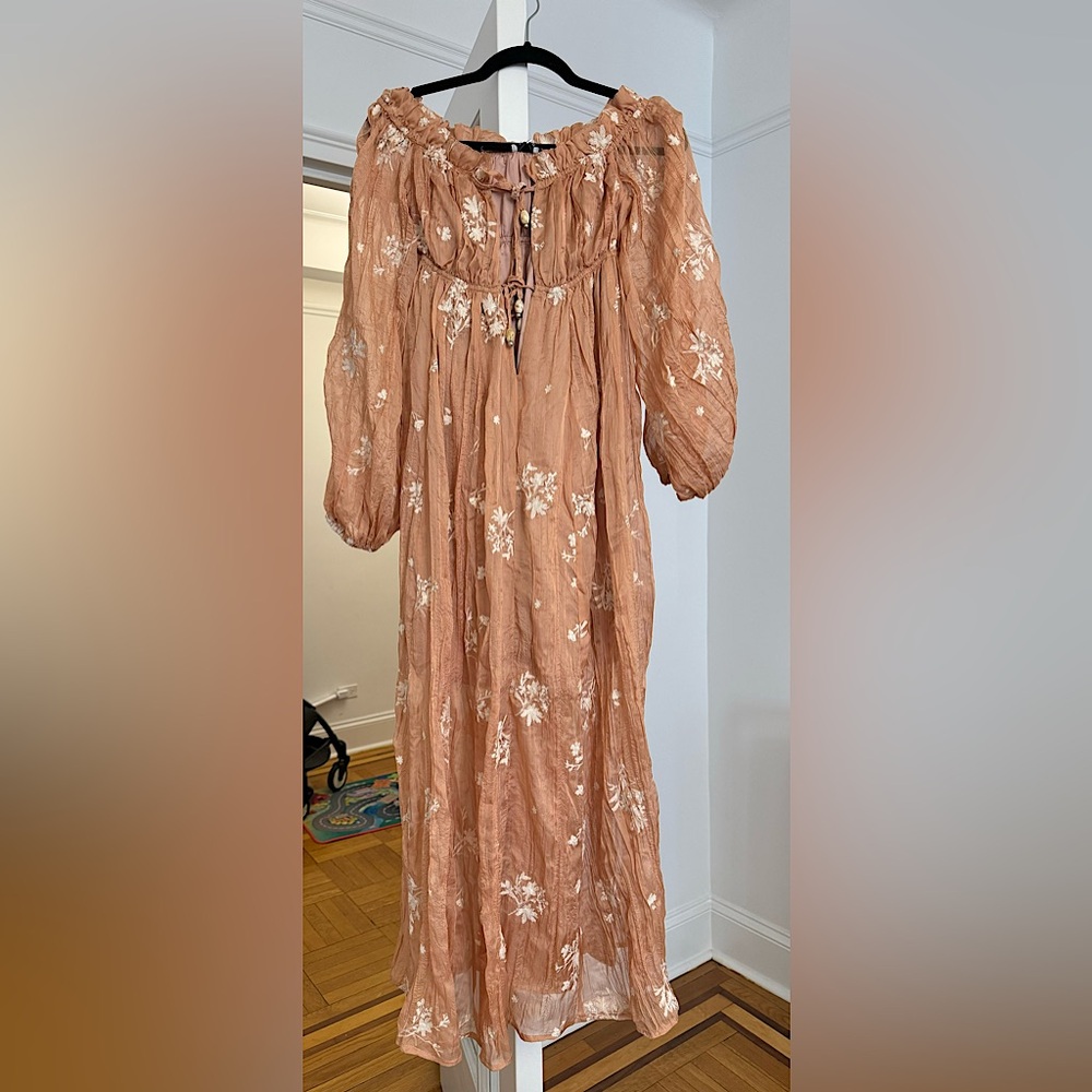 NEW WITH TAGS - Sabina Musayev “Maeve” Dress in Blush (Size S)
